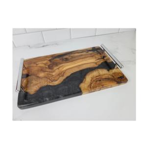 Plateaux de service en bois et résine avec poignée Home Decorative Rectangle Shape Plateau de service en bois fait à la main pour fruits et aliments à bas prix - Product Image 1
