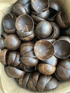 ชามมะพร้าวสำหรับเก็บอาหารพร้อมโลโก้แกะสลักชามกะลามะพร้าวด้วยเลเซอร์สำหรับทำเทียนโดย Eco2go เวียดนาม - Product Image 6