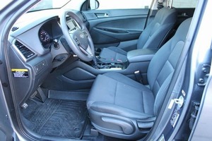 Hyundai Tucson 2017 usado en buen estado - Product Image 3