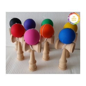 Juguetes Kendama hechos a mano en Vietnam hechos de madera maciza, perfectos para el entrenamiento de habilidades de equilibrio y fines de regalo - Product Image 3