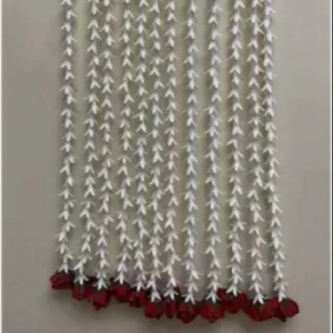 Cordes de tubéreuse et de rose faites à la main pour un décor polyvalent pour les décors de mariage indien Haldi Mehendi fleurs artificielles durables - Product Image 1