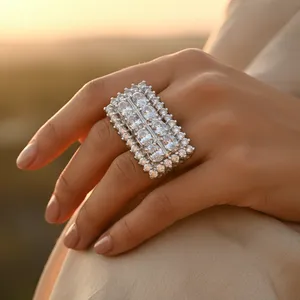Bague de cocktail géométrique pour femme, plaquée or 18 carats, en alliage, sertie de zircone cubique ovale, style glamour, pour fiançailles, mariage, mode - Product Image 3
