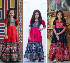 Lehenga choli salwar สำหรับผู้ใหญ่ชุดปาร์ตี้สไตล์ปากีสถานชุดคอลเลกชั่นแม่และลูกสาวทำจากผ้าไหม - Product Image 5