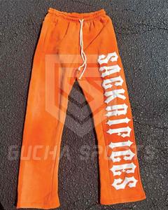 Femmes lâche empilé blanc Joggers Flare pantalons de survêtement personnalisé en gros hiver Bootcut évasé lavage pantalons de survêtement plat avant - Product Image 4