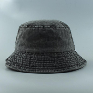Vente en gros Chapeau seau réversible personnalisé de haute qualité avec logo brodé Casquette de soleil pour hommes et femmes Camouflage Polyester Tendance pour tenue décontractée - Product Image 4