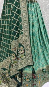 Exclusivo Satén de Georgette con trabajo de espejo sobrio Lehenga Choli fabricante y proveedor de Surat a tarifa mayorista - Product Image 4