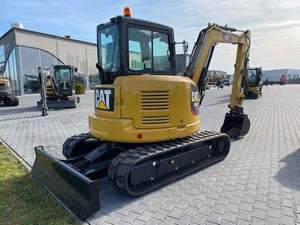 รถขุดขนาดเล็ก CAT 304E2 มือสอง น้ำหนัก 3.5 ตัน แบบตีนตะขาบ ขุดดินขนาดกะทัดรัด ระบบไฮดรอลิก เหมาะสำหรับงานฟาร์มและก่อสร้าง - Product Image 1