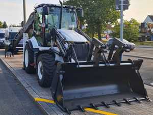 Hidromek HMK102B 4WD tracteur à roues chargeuse-pelleteuse avec Fendt Match Garden Use Garantie 1 an - Product Image 2