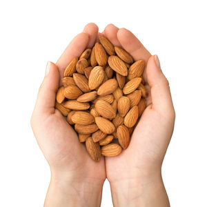 Nueces de almendra naturales secas con larga vida útil para el suministro a granel al por mayor de nueces de almendra a precio de fábrica - Product Image 1