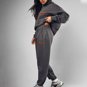 Conjunto Deportivo de Dos Piezas de Felpa Sólida con Logotipo Personalizado de Alta Calidad, Transpirable, Holgado, Chándal para Mujer, Sudadera con Capucha al por Mayor - Product Image 4