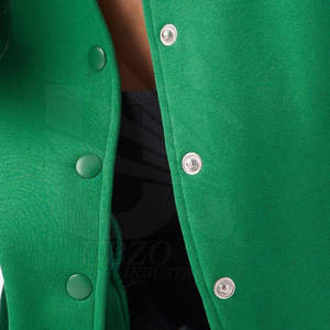 Botón cubierto Mujer Letterman Chaqueta Peso ligero Letterman Chaqueta Ropa de invierno Letterman Chaqueta - Product Image 6