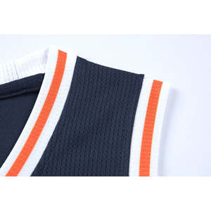 Uniforme de Baloncesto de Primera Calidad Hecho en Pakistán, Diseño Personalizado, Uniforme de Baloncesto sin Mangas para Hombre en Venta - Product Image 5