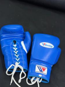 ถุงมือต่อสู้มืออาชีพที่มีคุณภาพสูงและชนะถุงมือชกมวยหนังวัวแบบออกแบบเองจัดส่งฟรี - Product Image 2