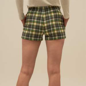 Pantalones cortos transpirables de franela OEM personalizados para mujer-algodón suave con patrón a cuadros con bolsillos y cordón - Product Image 2