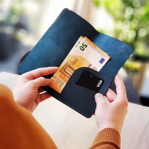 LBH-0025ใส่ธนบัตรหนังแท้สำหรับเช็คบิลมีโลโก้ร้านอาหารสามารถกำหนดเองได้ - Product Image 1