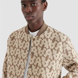 Blouson aviateur en laine doux et durable pour hommes Vêtements d'extérieur confortables et élégants disponibles en différentes tailles et couleurs - Product Image 6