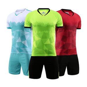 เสื้อฟุตบอลสำหรับผู้ชายเสื้อฟุตบอลแบบสั่งทำชุดฟุตบอลแบบระเหิด100% ผ้าโพลีเอสเตอร์ - Product Image 1