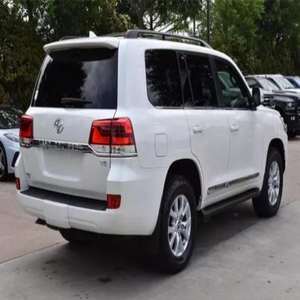 พร้อมส่ง รถ SUV มือสอง พวงมาลัยซ้าย ปี 2021 โตโยต้า แลนด์ ครุยเซอร์ รุ่นพื้นฐาน รถมือสอง ไมล์น้อย - Product Image 1