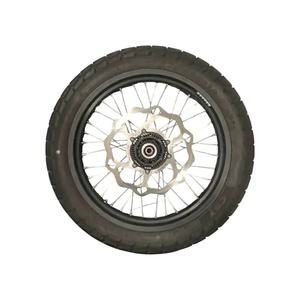 Pneu tubeless avant 125 Mondial ZP682556 Flat Track 2021, état neuf - Product Image 1