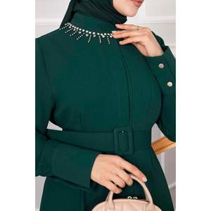 Vestido Hijab Plisado con Cuello Apedreado Cactus Verde - Product Image 4