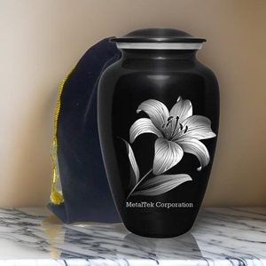 โถใส่เถ้ากระดูกทำจากโลหะสีดำรูปดอกลิลลี่สีขาวสำหรับงานศพงานศพของผู้ใหญ่สไตล์อเมริกัน - Product Image 2