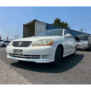 To-yota Mark II d'occasion à vendre bien entretenu, fiable et idéal pour la conduite en ville et sur de longues distances - Product Image 5