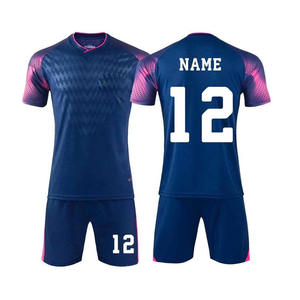 Uniforme de fútbol de poliéster 100% de alta calidad al por mayor, personalizado por sublimación y diseño, camiseta de fútbol americano con su propio diseño - Product Image 2
