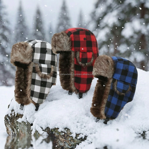Casquette de trappeur avec cache-oreilles pour activités hivernales en extérieur par temps froid - Product Image 5