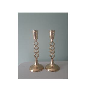 Soporte de vela de Latón para Decoración del hogar y candelabro de metal en diseño cónico Última vela para muestra gratis Precio bajo - Product Image 1