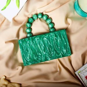 Monedero de resina de diseño moderno con piedra preciosa y decoración de cadena Bolso de mano de resina creativo mejor para eventos de bodas y fiestas - Product Image 3