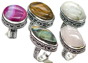 Surtido de anillos chapados en plata de cristal hechos a mano, incrustaciones de ajuste de bisel elegante de piedras preciosas originales para mujeres y niñas para fiestas de bodas - Product Image 2