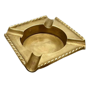 Cenicero de acero inoxidable de nuevo diseño hecho a medida con acabado plateado Cenicero de bolsillo fácil de limpiar con tapa - Product Image 2