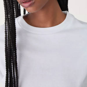 Camiseta recortada de algodón 100% para mujer en diferentes tamaños y colores, Camiseta corta ligera transpirable con cuello redondo - Product Image 4