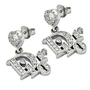 ART PALACE Boucles d'oreilles pendantes en forme de cœur, argent plaqué or avec cristaux CZ, style tendance pour femmes, SKU AGER-20701 - Product Image 1