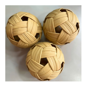 Boule de rotin décorative faite à la main du Vietnam fournisseur en gros exportateur de commandes en gros artisanat à des prix abordables et compétitifs - Product Image 1