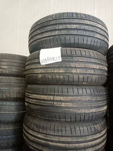 Neumáticos Radiales Usados para Camión, Sin Cámara, 195/65R15, 3 Años de Garantía, Suministro al Por Mayor a Bajo Precio, Todos los Tamaños Disponibles para Exportación a Todo el Mundo - Product Image 6