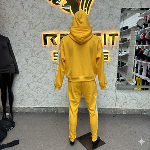 <b>Superior</b> Quality Customized Logo Customer Demanded Low Price Zipper Tracksuit For <b>Men</b> Unique Style New Design <b>Mens</b> Tracksuits - Product Image 2