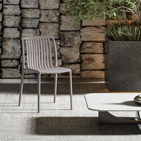 Chaise de salle à manger d'extérieur moderne, ergonomique, empilable, stable, avec dossier à lattes en polypropylène