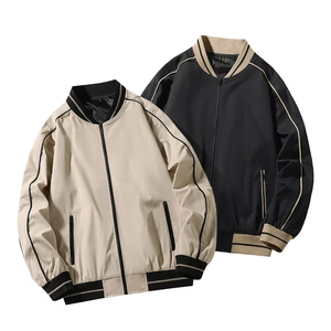 Vente en gros de veste pour homme en polyester teint en fil, col montant, veste universitaire pour homme, blouson d'aviateur en polyester vierge à logo imprimé d'hiver - Product Image 6