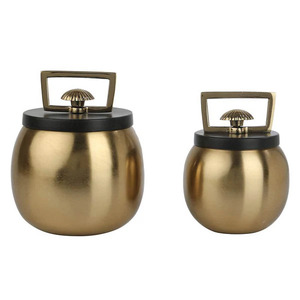 Tienda de tarros delicados de inspiración vintage con estilo, muestra con tarros de vidrio delicados Grace un punto dulce para almacenar pequeños lujos de la vida - Product Image 4