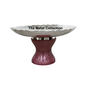 Plato de servir elegante para utensilios de cocina Hotel Restaurante Plato de servir frutas Plato de latón y resina de forma redonda con acabado plateado - Product Image 5