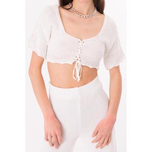 Kisa Kollu Onden Baglamali Orme Crop Ust - Blanco - Product Image 3