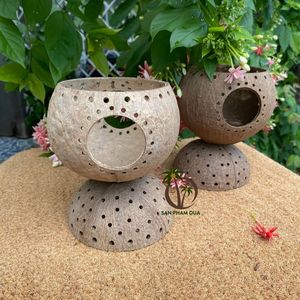 COCO-ECO แบรนด์ขายส่งหัตถกรรมธรรมชาติมะพร้าวเชลล์โคมไฟสำหรับตกแต่งบ้าน/พรรคจากเวียดนามที่มีรูปแบบที่กำหนดเอง - Product Image 3
