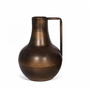 Vase à fleurs moderne en métal fait main, très vendu, écologique, décoration de mariage, qualité supérieure, option de logo personnalisé, décoration - Product Image 1