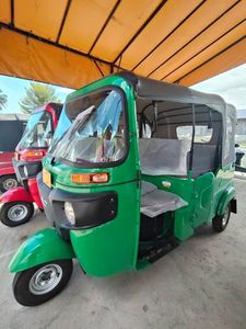 รถสามล้อไฟฟ้าสำหรับผู้โดยสาร 48V 501-800W ตัวถังปิด 4 ที่นั่ง สีแดง สำหรับใช้งานในชนบท - Product Image 6