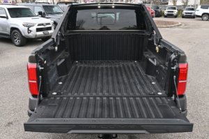 Toyota Tacoma 4WD Trailhunter Hybride d'occasion propre 2025 - Product Image 5