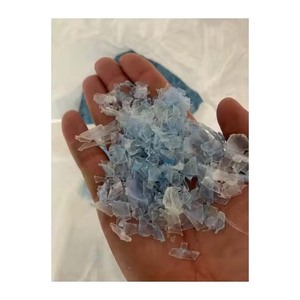 Flocons de PET de qualité supérieure fournis aux industries plastiques avec une gradation et une pureté constantes - Product Image 3