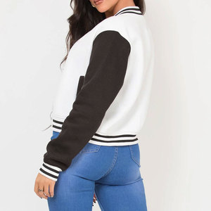 Chaqueta Varsity para mujer, chaqueta Varsity recortada de béisbol de manga larga con cuello levantado para venta en línea - Product Image 2