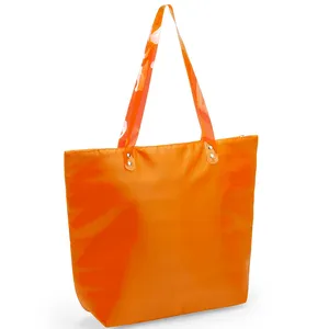 Borsa Termica Personalizzata Mastholmen - Gadget su Misura per Conservazione a Temperatura Controllata - Product Image 2
