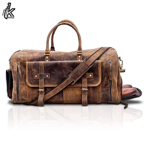 Sacs de voyage en cuir best-seller pour hommes, sacs de voyage en cuir de qualité supérieure, taille cabine, unisexe, en vente - Product Image 3